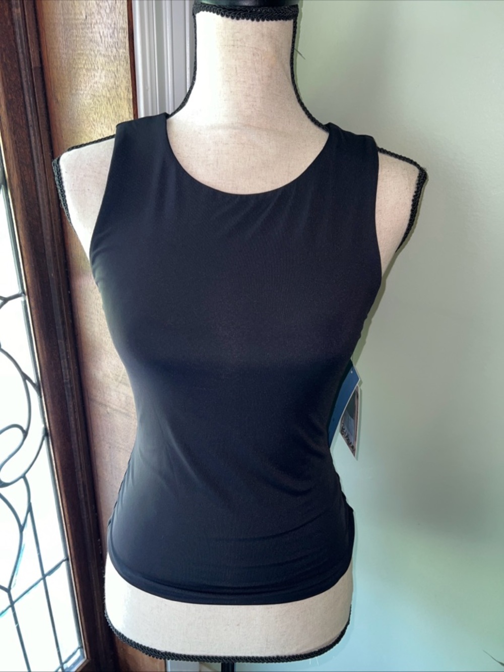 Sleek Black Women's Crewneck Tank Top